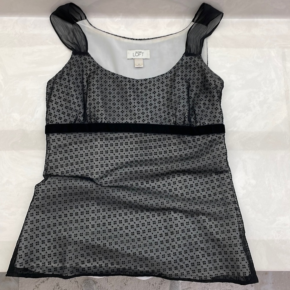 AT LOFT Black Sheer Lined Tank Top Blouse Sz 0